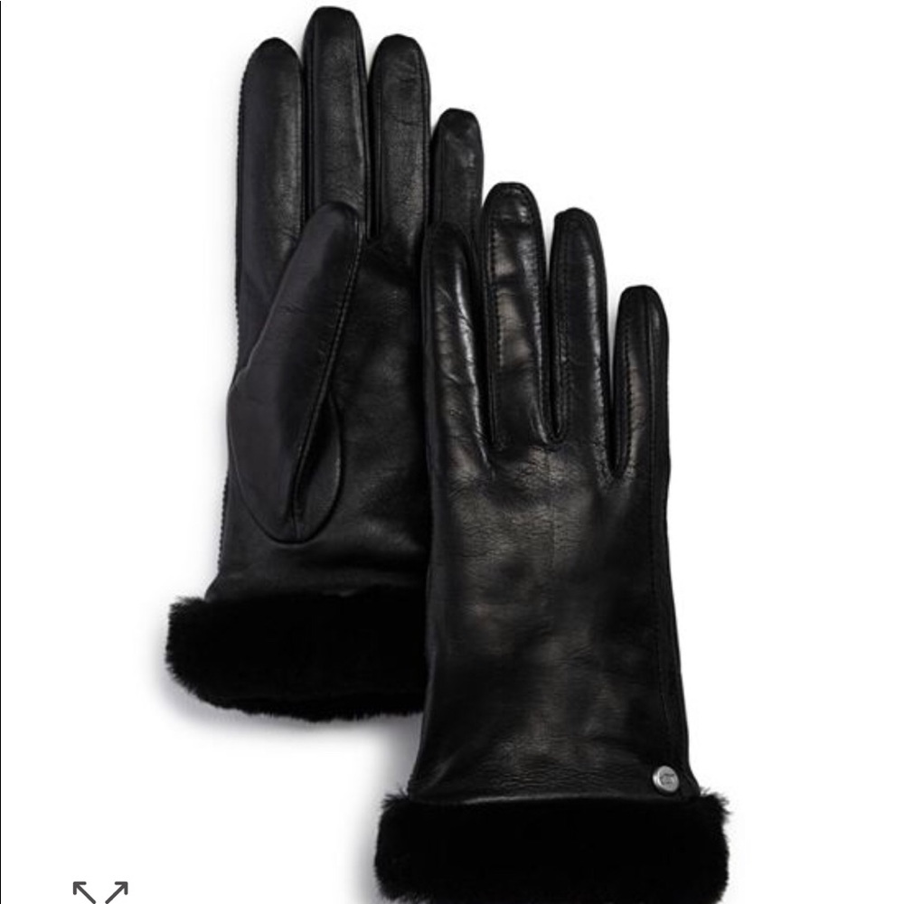 NWT UGG women’s classic leather shorty gloves